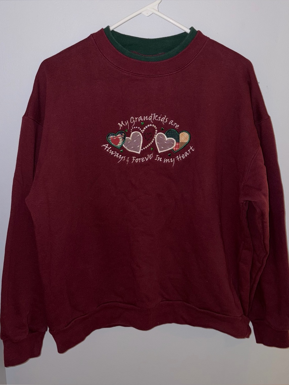 Vintage 'My Grandkids Are Always & Forever In My Heart' Embroidered Sweatshirt L